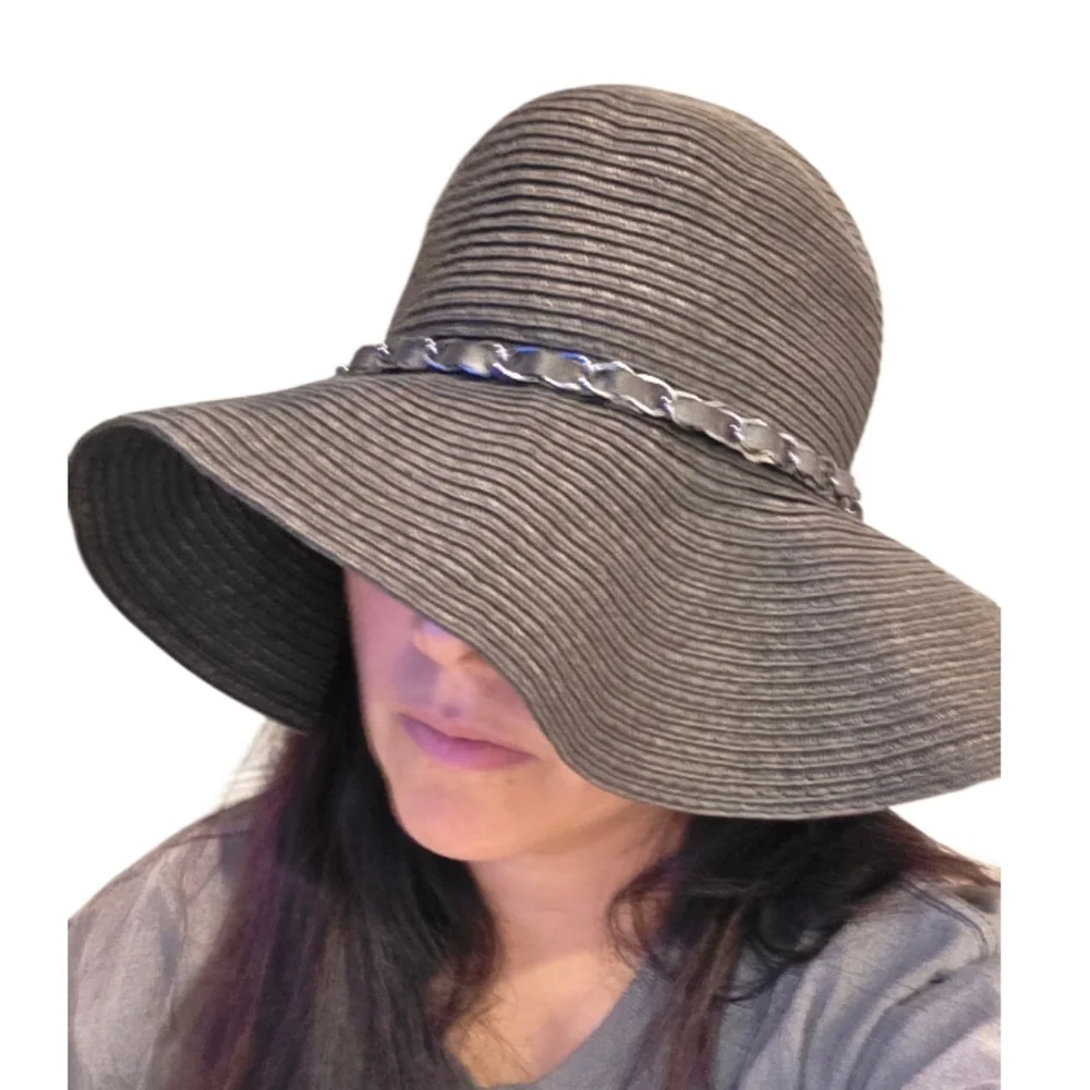 Chic Black Wide Brim Hat with Chain Accent - Picture 2 of 7